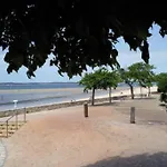 T2/terrasse/parking/A 5min de la plage